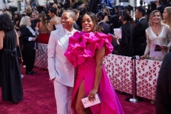 Jessica Betts and Niecy Nash arrive on the red carpet of the 94th Oscars® at the Dolby Theatre at Ovation Hollywood in Los Angeles, CA, on Sunday, March 27, 2022.