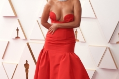 Tracee Ellis Ross arrives on the red carpet of the 94th Oscars® at the Dolby Theatre at Ovation Hollywood in Los Angeles, CA, on Sunday, March 27, 2022.