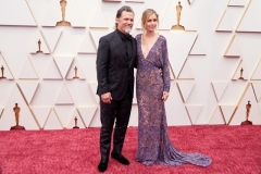 Josh Brolin and Katheryn Boyd Brolin arrive on the red carpet of the 94th Oscars® at the Dolby Theatre at Ovation Hollywood in Los Angeles, CA, on Sunday, March 27, 2022.