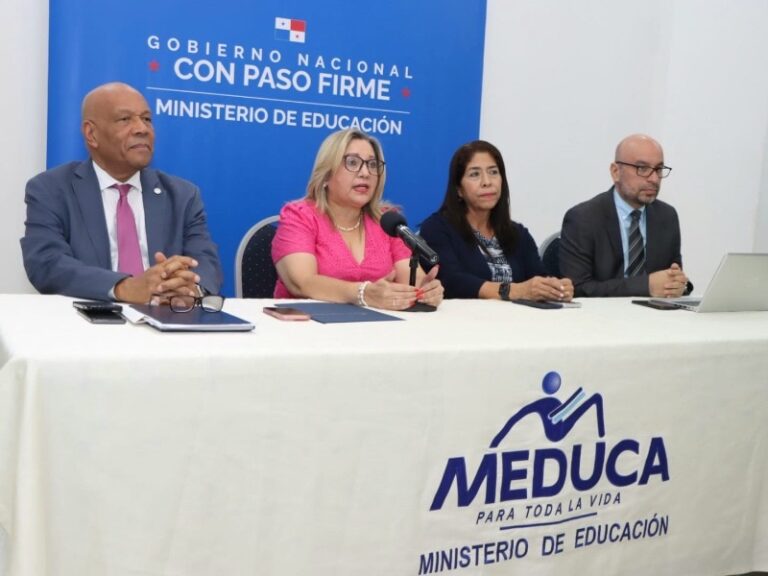 En febrero los docentes iniciarán las Capacitaciones Verano 2025