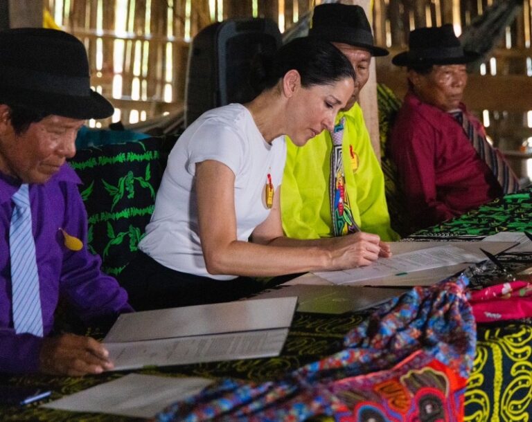 MiCultura firma histórico convenio de cooperación cultural con la Comarca Kuna de Madugandi
