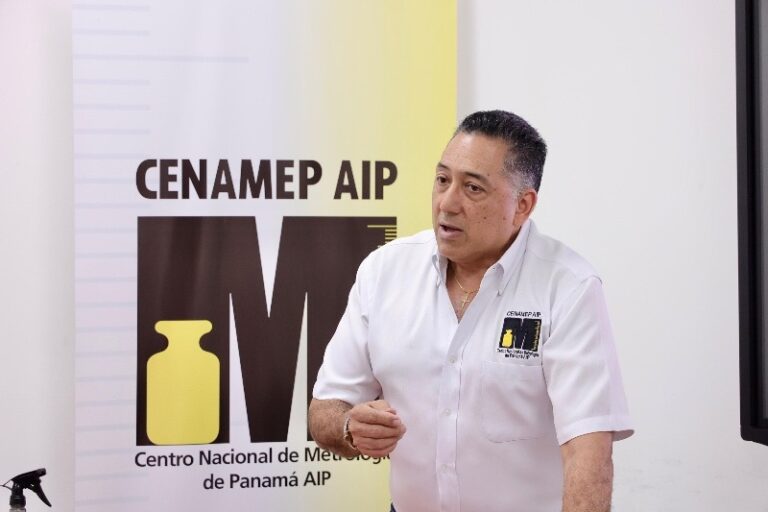 CENAMEP AIP recibe a estudiantes y profesionales en jornada de puertas abiertas